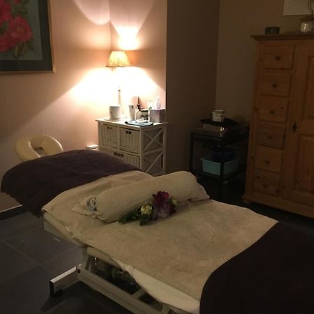 Chillann Bed & Breakfast Denderleeuw Ngoại thất bức ảnh